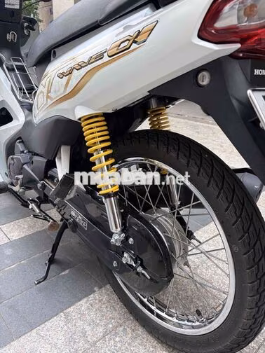 Honda Wave A 2022 Trắng 7400 km