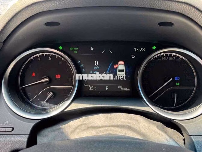 Toyota Camry 2.5Q 2022 Đen Thái Lan
