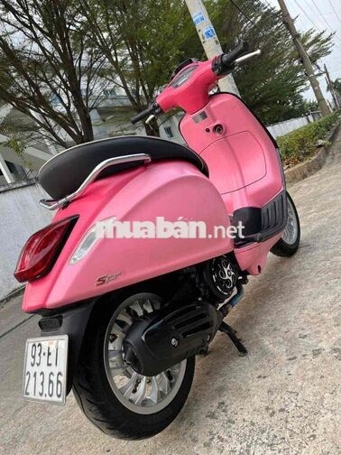 Piaggio Vespa ABS cao cấp màu Hồng
