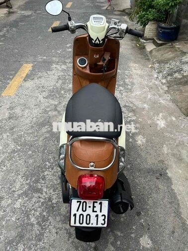 Yamaha Cuxi Fi 2012 Nữ Kem, Nâu bs70 xe mộc đẹp ạ