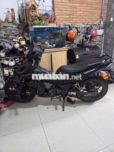 Nhà đi Honda Winner 2022 150cc Đen đang chạy