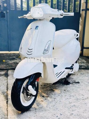 Piaggio Vespa Primavera 125CC 3VAL IE 2015 Trắng