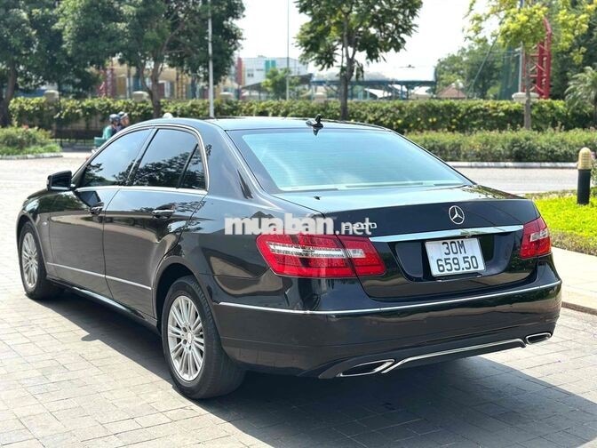 BÁN MER E200 2011 RẤT MƠI ***