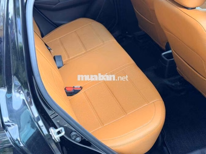 Suzuki Swift Hybrid 11/2025 Đen 3.000 km