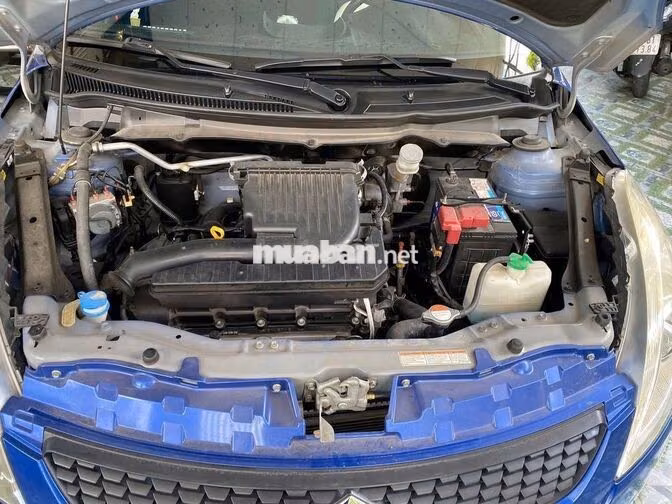 Suzuki Swift 2016 Tự động Xanh dương 36.000 km