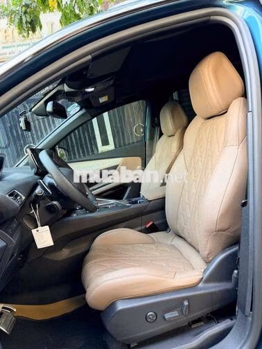 Peugeot 3008 GT-Line 12/2023 Xanh 13000 km