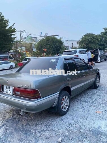 Nissan Bluebird U12 Số sàn Xám 5 chỗ