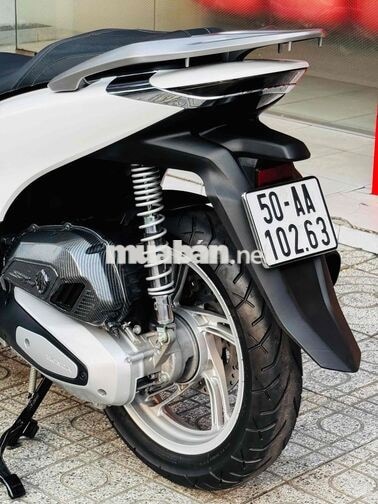 Honda SH 160i ABS 2025 Trắng đen bstp 9 chủ