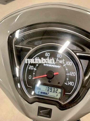Honda Vision 2025 Xám xi măng odo 13000 km Xe Đẹp