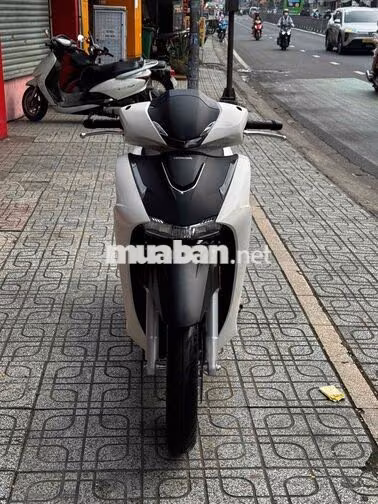 Honda SH 160i ABS 2026 Trắng đen 1k