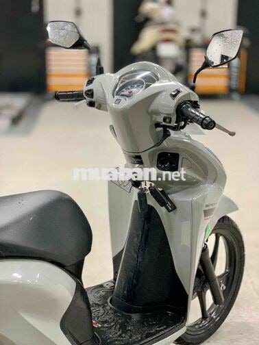 Honda Vision 2025 Xám xi măng odo 13000 km Xe Đẹp