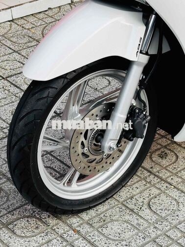 Honda SH 160i ABS 2025 Trắng đen bstp 9 chủ