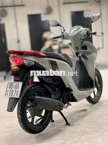 Honda Vision 2025 Xám xi măng odo 13000 km Xe Đẹp