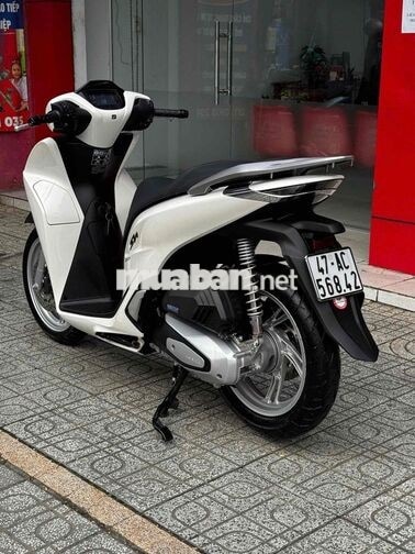 Honda SH 160i ABS 2026 Trắng đen 1k