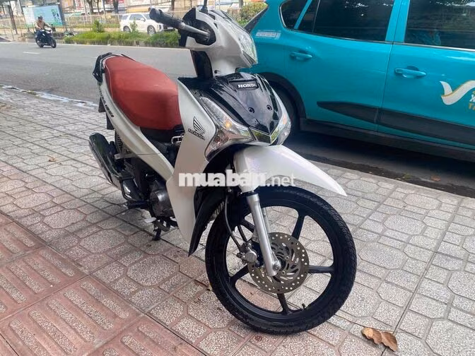 Honda Future 125i 2023 Trắng đỏ