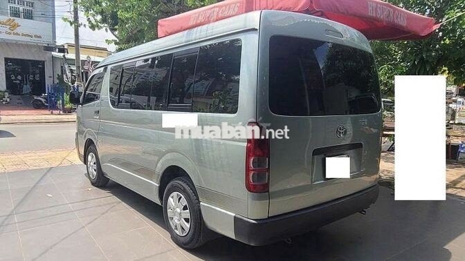 Xe Van Toyota Hiace Máy Xăng 2010 3N/940kg, Xe Đẹp