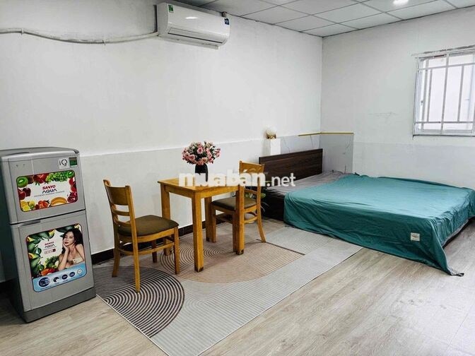 TRỐNG SẴN STUDIO BAN CÔNG ĐẦY ĐỦ NỘI THẤT NGAY CHỢ TÂN HƯƠNG