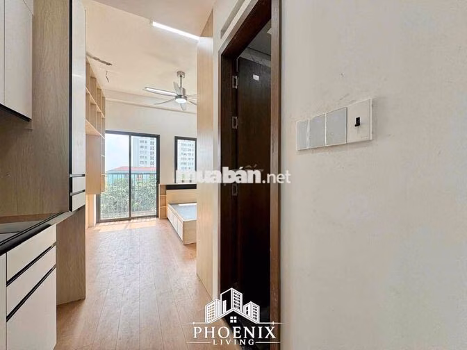 TRỐNG PHÒNG BAN CÔNG - ĐẦY ĐỦ NỘI THẤT NGAY CVPM QUANG TRUNG