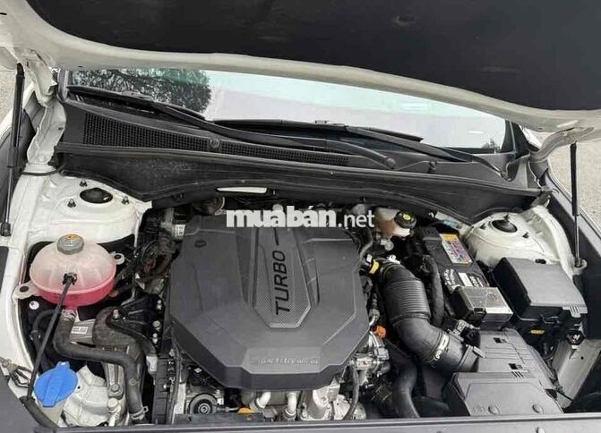 Hyundai SantaFe 2023 2.2D Full Cao Cấp Trắng