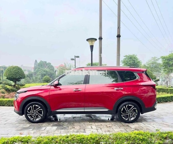 Kia Carens Luxury 2024 Đỏ 7 chỗ Số tự động