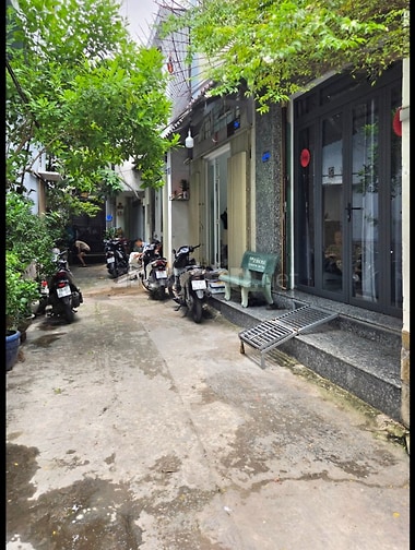 Bán nhà HXH Dương Bá Trạc P1 Q8 dt 4x12m 4 tầng chỉ 6,3 tỷ.