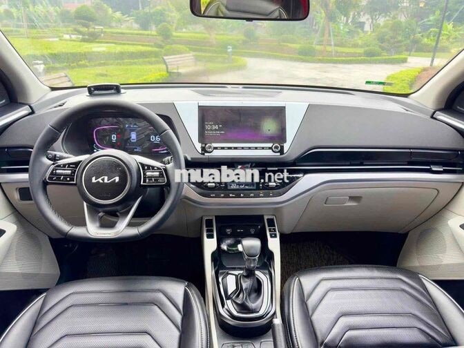 Kia Carens Luxury 2024 Đỏ 7 chỗ Số tự động