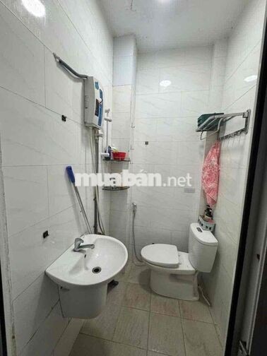 Nhà HXH 220/51 Xô Viết Nghệ Tĩnh P.21 BThạnh, DT 4x13m 2 lầu (3PN+3WC)