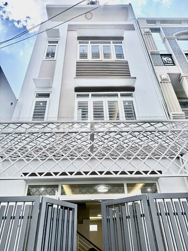 Nhà mới Lê Văn Thịnh 62m2 ngang 5m 4 tầng 4PN hẻm ô tô giá 7,6 tỷ