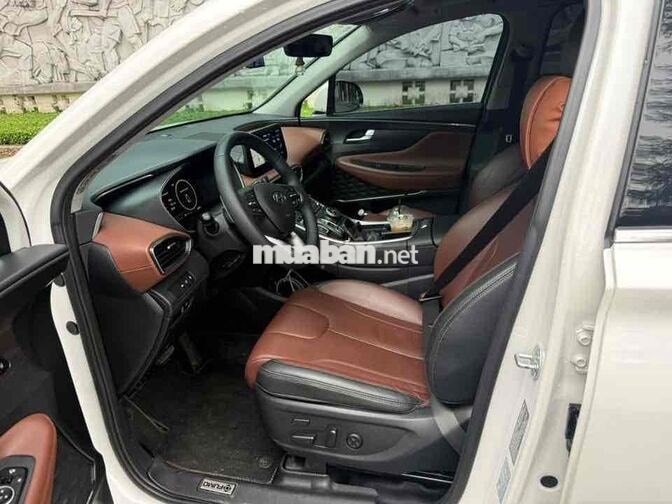 Hyundai SantaFe 2023 2.2D Full Cao Cấp Trắng