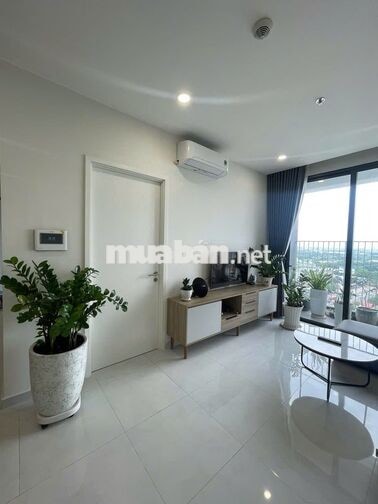 Cho thuê căn hộ cao cấp 2pn2wc tại EGV