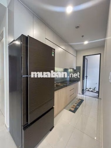 Cho thuê căn hộ cao cấp 2pn2wc tại EGV