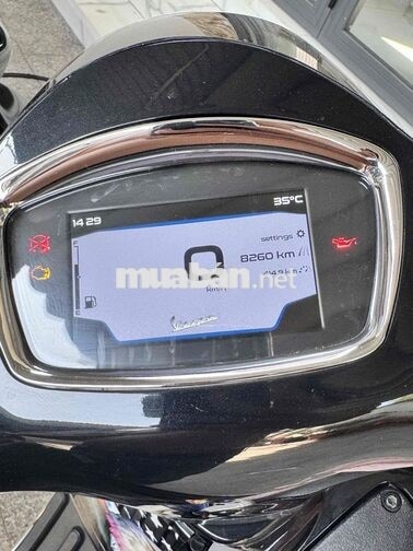 Piaggio Vespa GTS 300 HPE 2021 Đen 8500 km