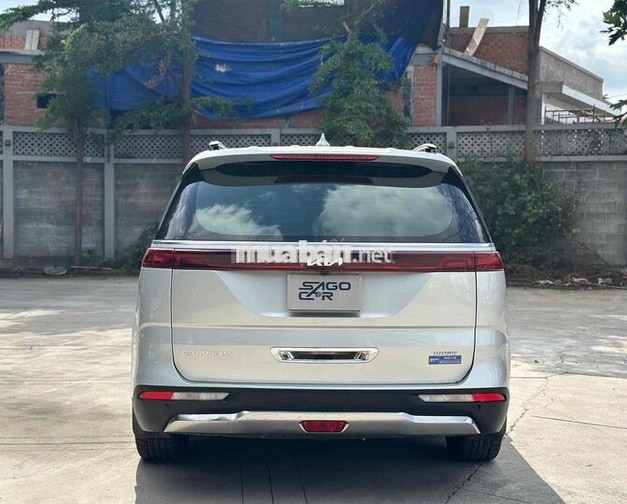 Kia Carnival 2022 Luxury Dầu - Odo 55k km