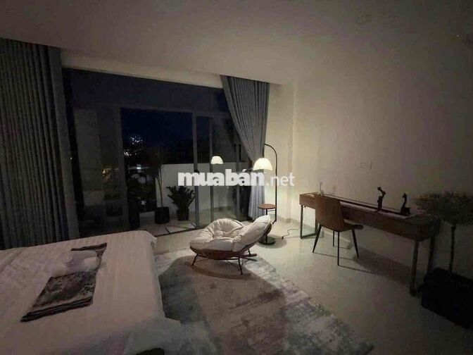 Phòng 35m2_ Studio ban công, cửa sổ lớn_ 190 Bạch Đằng