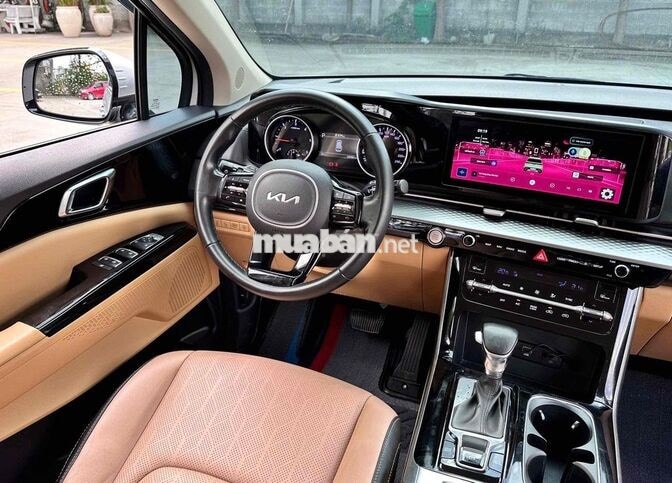 Kia Carnival 2022 Luxury Dầu - Odo 55k km