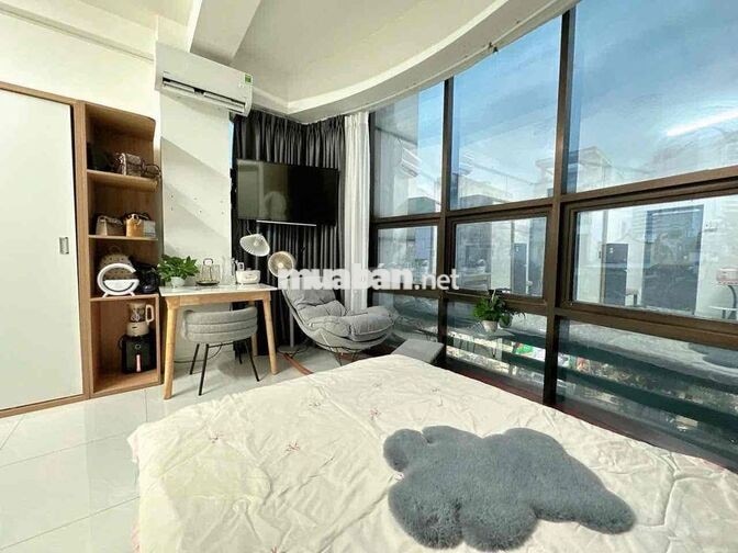 Phòng 35m2_ Studio ban công, cửa sổ lớn_ 190 Bạch Đằng
