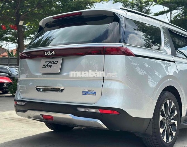 Kia Carnival 2022 Luxury Dầu - Odo 55k km