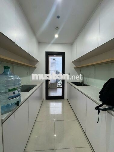 CẦN CHO THUÊ CĂN 2PN2WC NHÀ CƠ BẢN 21TR/THÁNG TẠI HÀ ĐÔ CENTROSA Q10