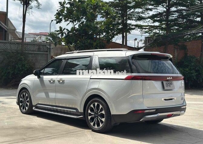 Kia Carnival 2022 Luxury Dầu - Odo 55k km