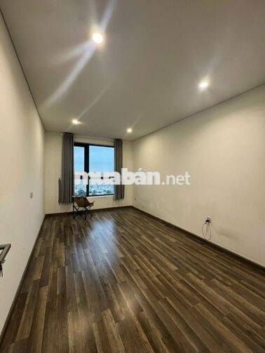 CẦN CHO THUÊ CĂN 2PN2WC NHÀ CƠ BẢN 21TR/THÁNG TẠI HÀ ĐÔ CENTROSA Q10