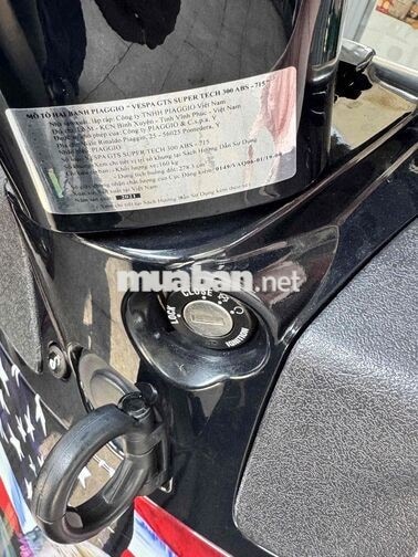 Piaggio Vespa GTS 300 HPE 2021 Đen 8500 km