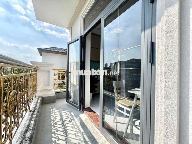 🏡STUDIO - FULL NỘI THẤT -  SIÊU THOÁNG - NGAY CÔNG VIÊN LÀNG HOA🌅🌷