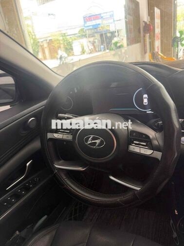 Hyundai Elantra 2023 Đặc biệt Trắng 34391 km