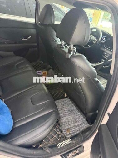 Hyundai Elantra 2023 Đặc biệt Trắng 34391 km