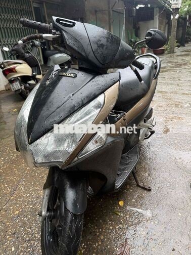 Honda Air Blade Đen, Vàng đồng