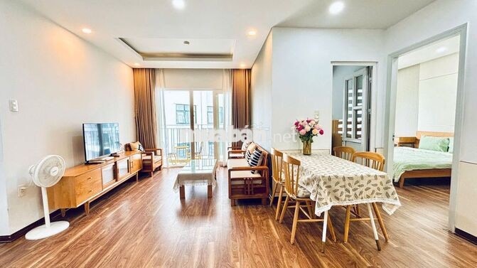 Cho Thuê gấp 2PN Monarchy , Full nội thất trống sẵn giá chỉ 17 triệu 