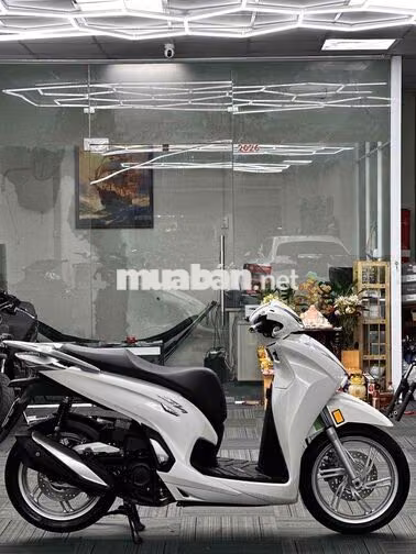 Honda SH350i 2022 Trắng đen Thái Lan 8k