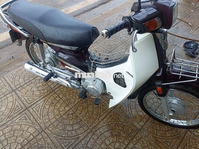 Honda Super Dream 2012 Nâu trắng 97cc