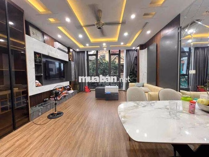 NHÀ NGUYÊN CĂN BÁT KHỐI - BỒ ĐỀ