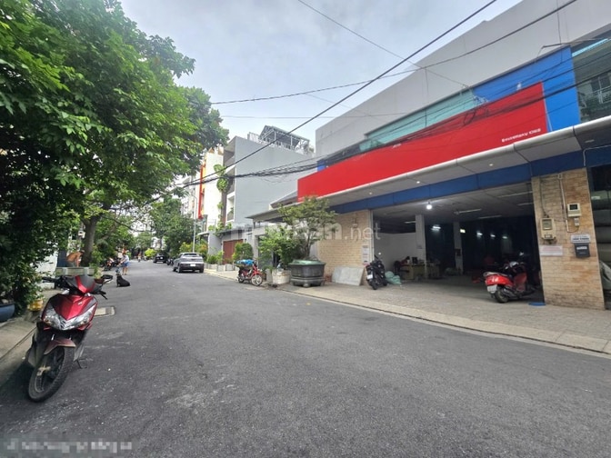 Trung Tâm Tân Phú- Tân Sơn Nhì- DT 9x31- Khuôn đất VUÔNG đẹp- 2x TỶ